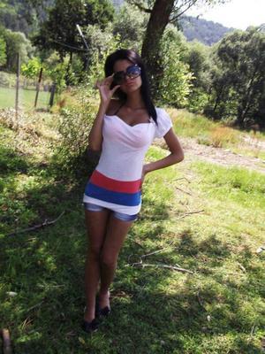 Adrianna from Indiana is interested in nsa sex with a nice, young man