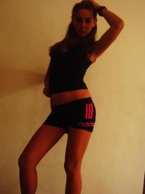 Meet local singles like Savanah from Illinois who want to fuck tonight