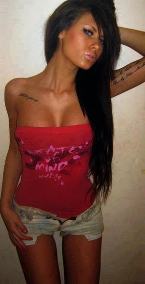 Stefanie from California is looking for adult webcam chat
