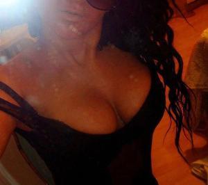Cecilia is a cheater looking for a guy like you!