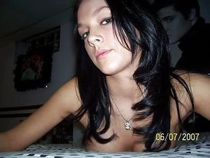 Beckie from New Jersey is looking for adult webcam chat