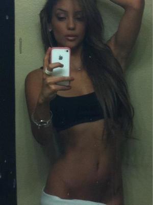 Escorts like Beth are down to fuck you now!