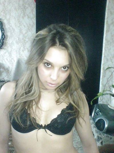 Escorts like Fabiola are down to fuck you now!