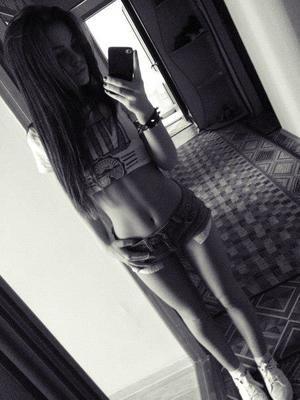 Michaela from Pennsylvania is looking for adult webcam chat