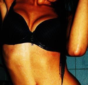 Escorts like Victoria are down to fuck you now!
