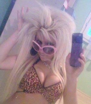 Keli from Kelford, North Carolina is looking for adult webcam chat