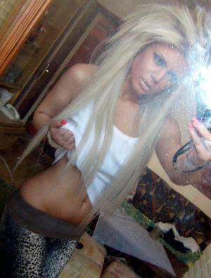 Meet local singles like Kelly from Utah who want to fuck tonight