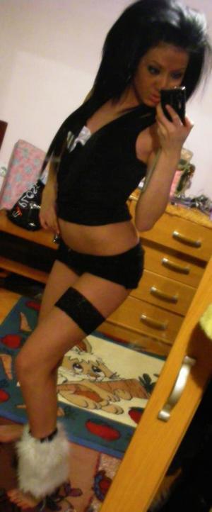 Meet local singles like Eileen from District Of Columbia who want to fuck tonight