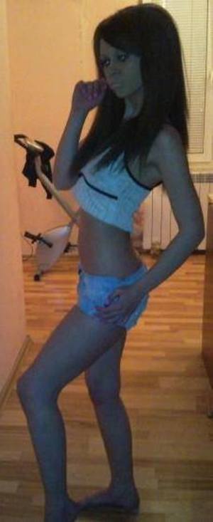 Looking for local cheaters? Take Christen from California home with you