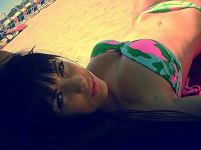 Escorts like Joelle are down to fuck you now!