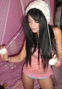 Escorts like Isis are down to fuck you now!